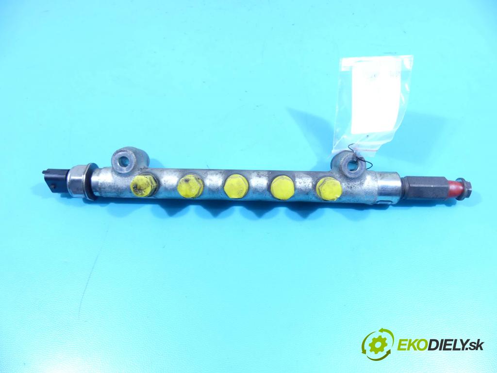 Opel Astra IV 2009-2015 1.6 cdti 110 HP manual 81 kW 1598 cm3 5- lišta vstrekovacia 55570022 (Vstrekovacie lišty)