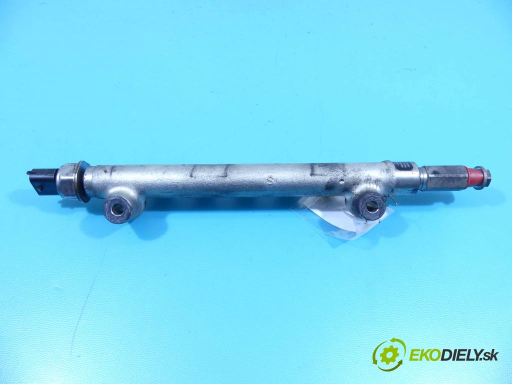 Opel Astra IV 2009-2015 1.6 cdti 110 HP manual 81 kW 1598 cm3 5- lišta vstrekovacia 55570022 (Vstrekovacie lišty)