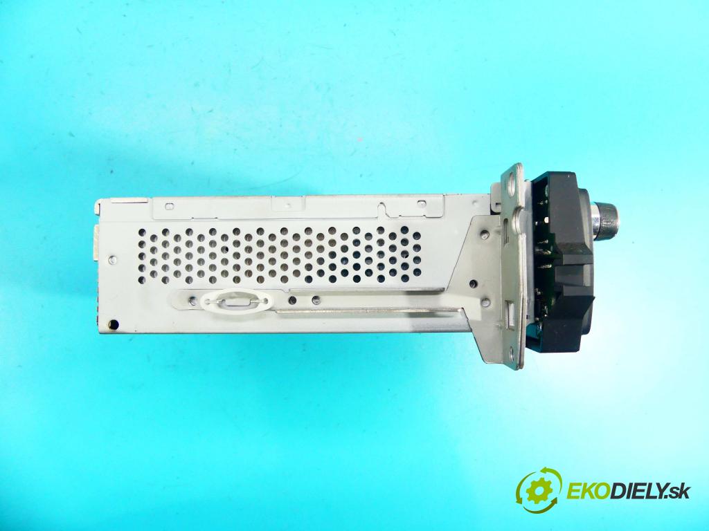 Bmw 1 E87 2004-2011 2.0 143 HP manual 105 kW 1995 cm3 5- Radio originál 9200447