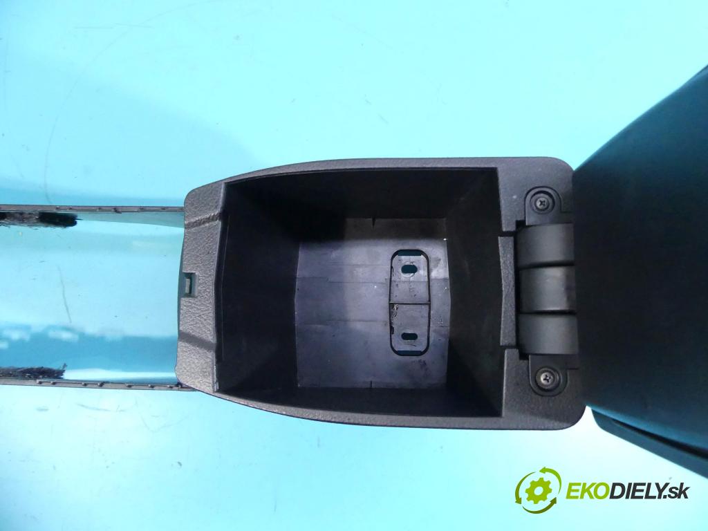 Toyota Corolla E16/E18  2013-2019 1.6 16v 132  HP manual 97 kW 1598 cm3 4- operadlo 58910-02350 (Lakťové opierky)