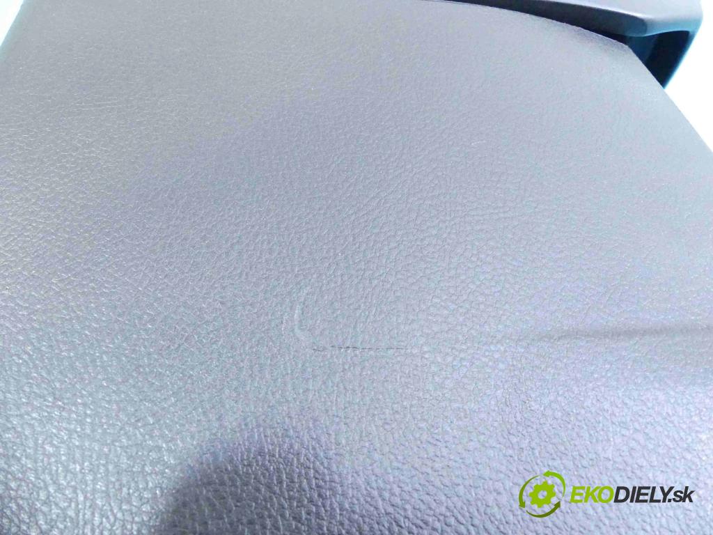 Toyota Corolla E16/E18  2013-2019 1.6 16v 132  HP manual 97 kW 1598 cm3 4- operadlo 58910-02350 (Lakťové opierky)