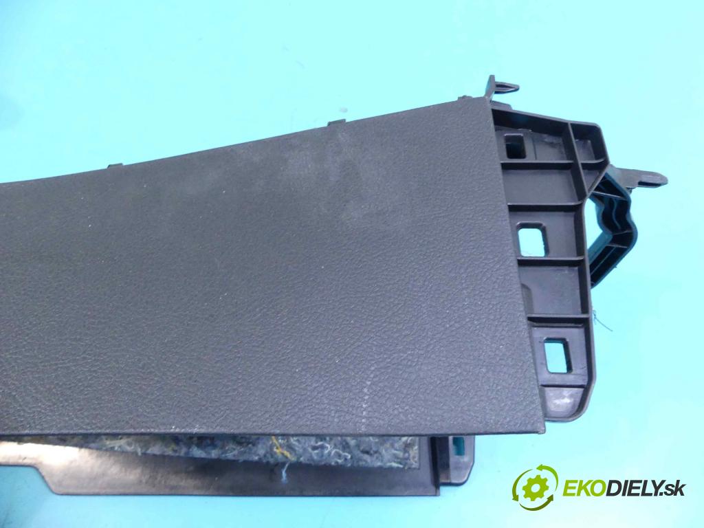 Toyota Corolla E16/E18  2013-2019 1.6 16v 132  HP manual 97 kW 1598 cm3 4- operadlo 58910-02350 (Lakťové opierky)