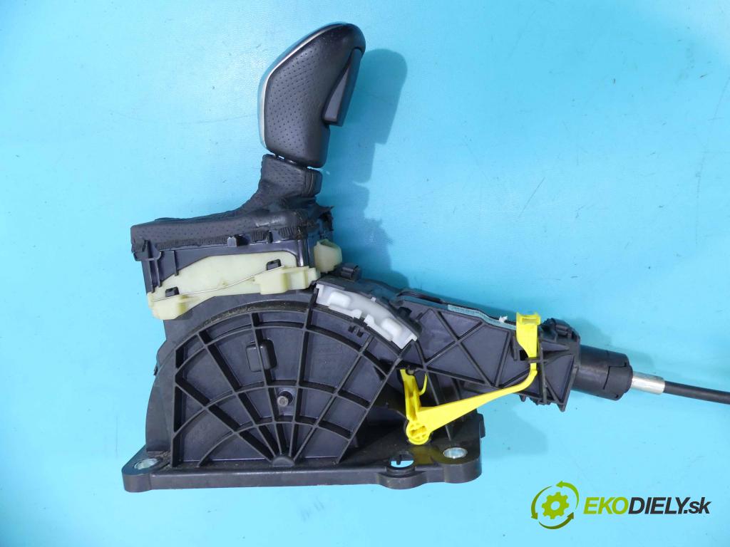 Volvo V60 I 2010-2018 3.0 T6 329KM automatic 242 kW 2953 cm3 5- Páka: Změny: stupeň,rýchlosť 31325578 (Rýchlostné páky / kulisy)