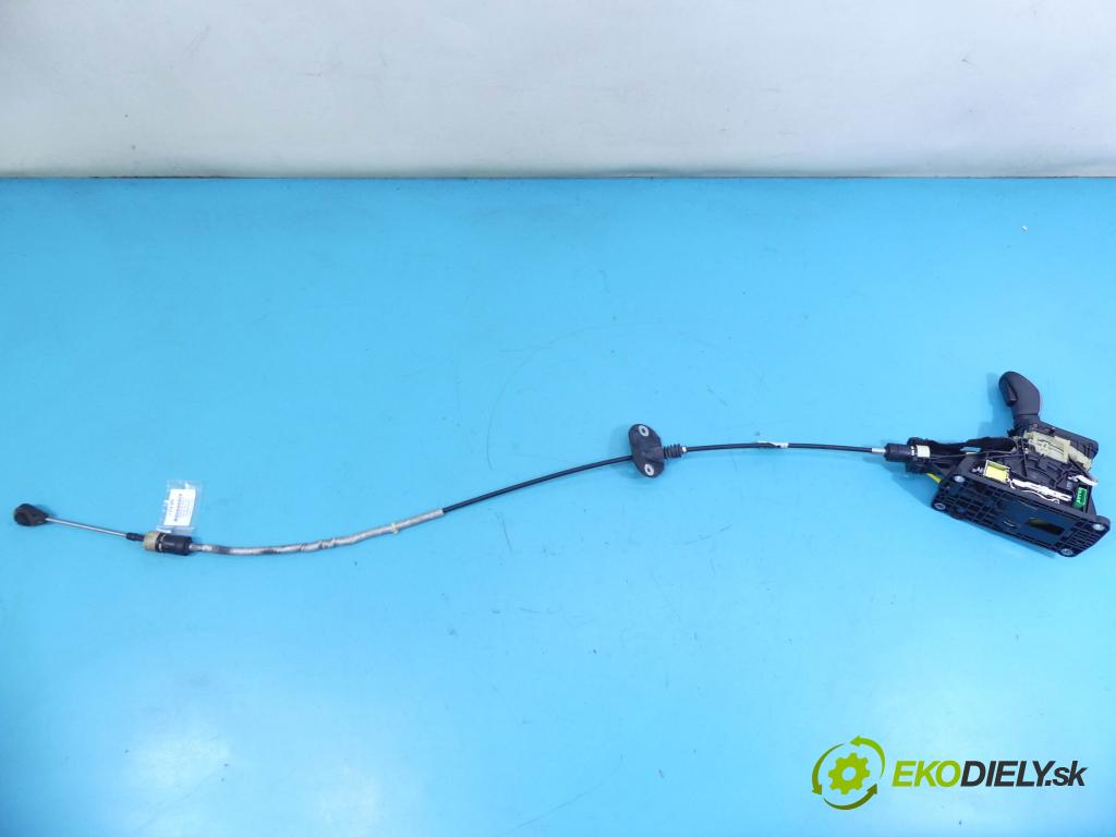 Volvo V60 I 2010-2018 3.0 T6 329KM automatic 242 kW 2953 cm3 5- Páka: Změny: stupeň,rýchlosť 31325578 (Rýchlostné páky / kulisy)