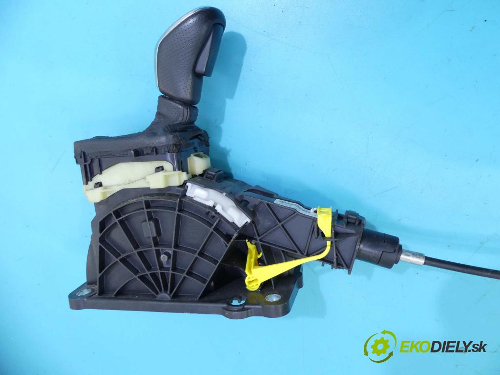 Volvo V60 I 2010-2018 3.0 T6 329KM automatic 242 kW 2953 cm3 5- Páka: Změny: stupeň,rýchlosť 31325578 (Rýchlostné páky / kulisy)