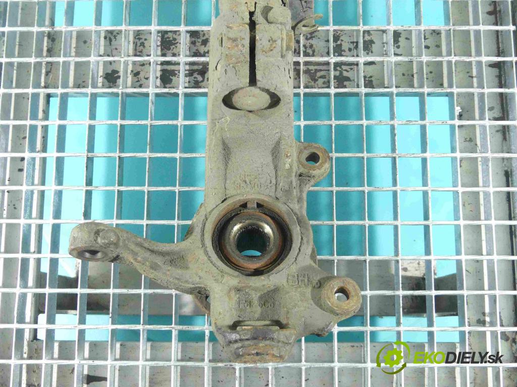 Volvo V60 I 2010-2018 3.0 T6 329KM automatic 242 kW 2953 cm3 5- náboj ľavé  (Náboje)