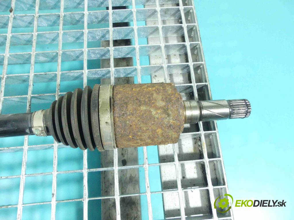 Volvo V60 I 2010-2018 3.0 T6 329KM automatic 242 kW 2953 cm3 5- poloos ľavé P31325135-AC (Poloosy)