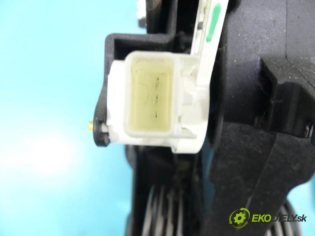 Chevrolet Malibu IV 2011-2016 2.0 LCDi: 160 HP manual 118 kW 1956 cm3 4- pedále 22783959 (Pedále)