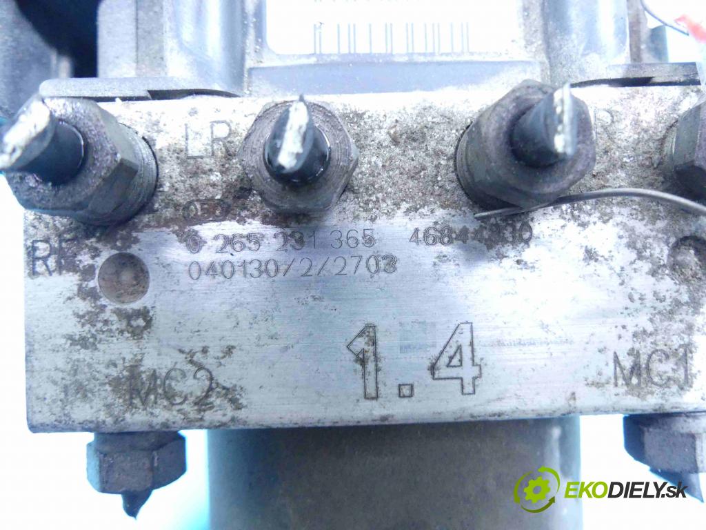 Fiat Punto II 1999-2010 1.4 16v 95 HP manual 70 kW 1368 cm3 5- čerpadlo abs 0265800332 (Pumpy ABS)