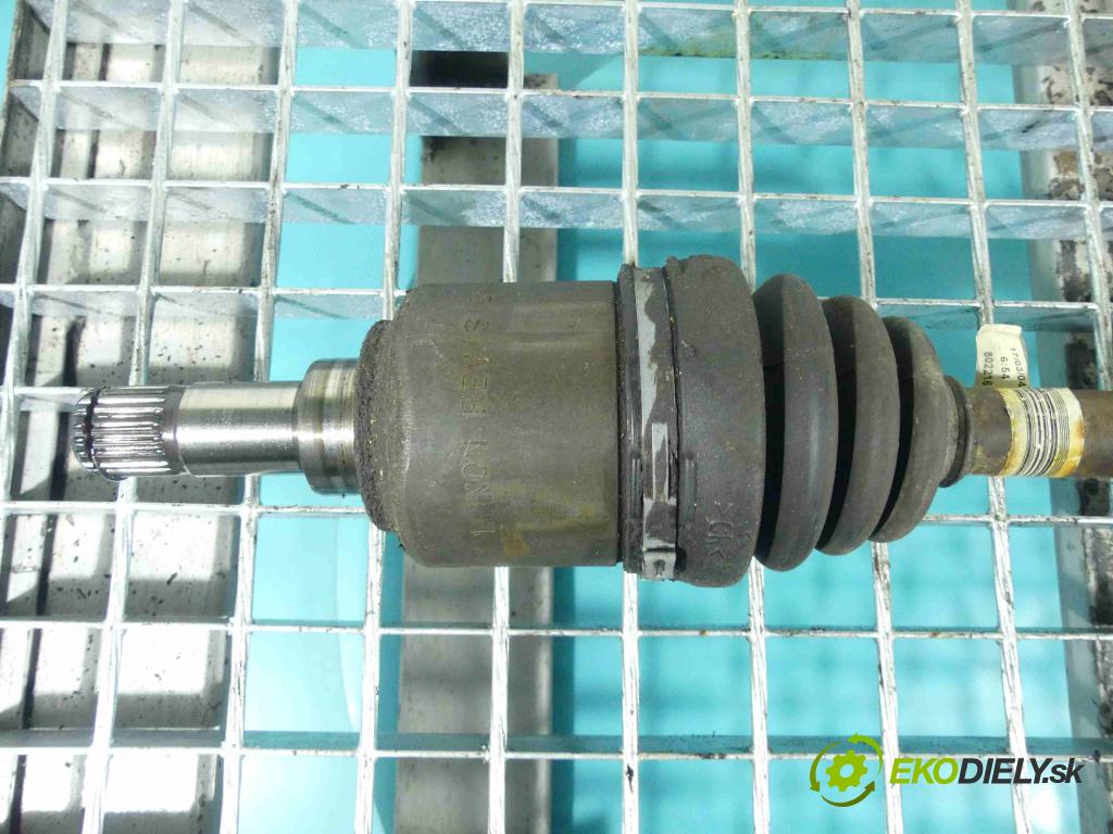 Fiat Punto II 1999-2010 1.4 16v 95 HP manual 70 kW 1368 cm3 5- poloos ľavé 46307466 (Poloosy)