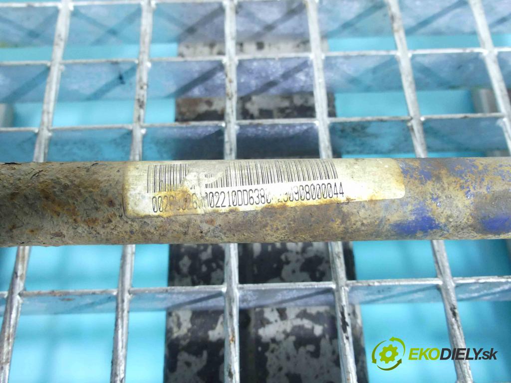 Tata Indigo Marina 1.4 MPFI 85 HP manual 62,5 kW 1405 cm3 5- poloos ľavé  (Poloosy)