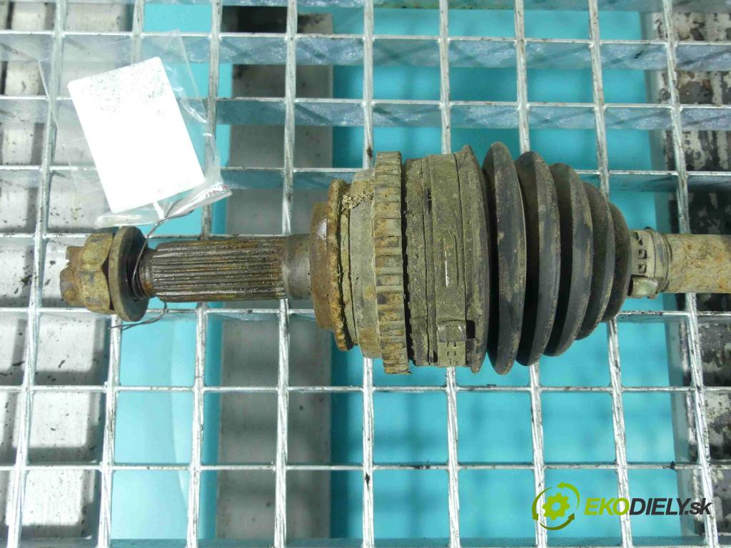 Tata Indigo Marina 1.4 MPFI 85 HP manual 62,5 kW 1405 cm3 5- poloos ľavé  (Poloosy)