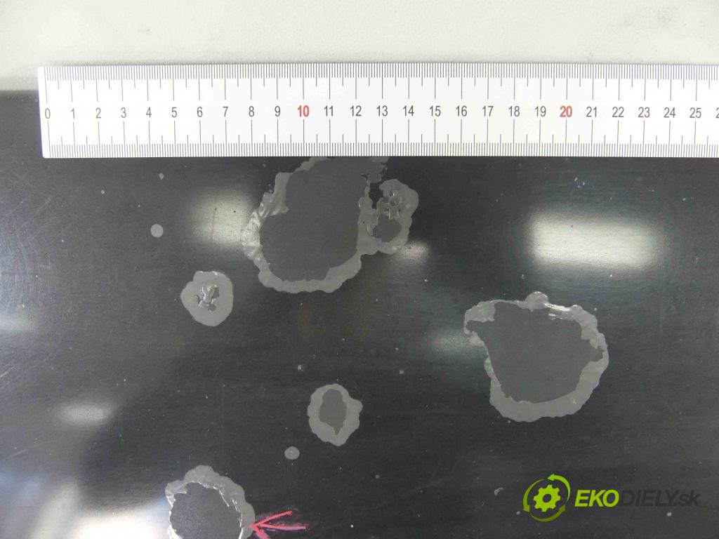 Alfa romeo 156 1.9d 140 hp manual 103 kW 1910 cm3 5- zadní kufrové dveře  (Zadní kapoty)