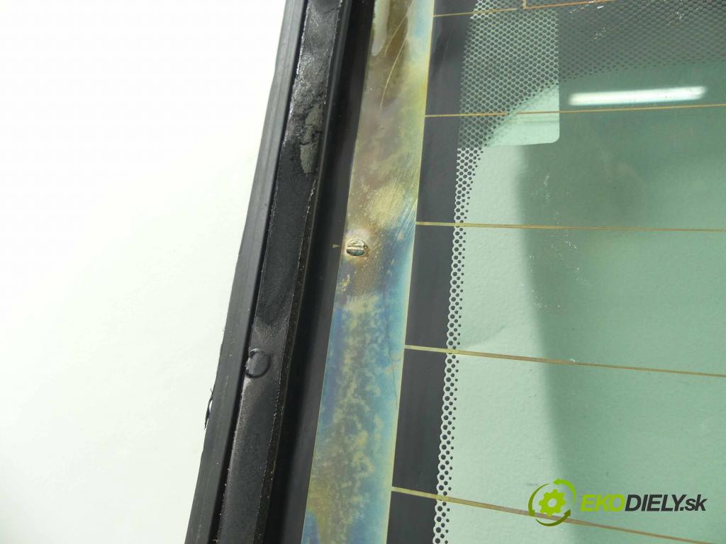 Volvo S90 2016- 2.0 T5 254KM automatic 187 kW 1969 cm3 4- sklo zadní 31371968 (Okna zadní)