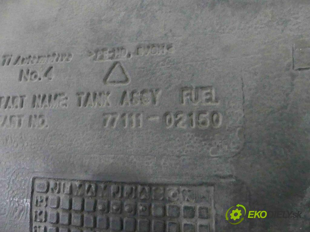Toyota Corolla E16/E18  2013-2019 1.6 16v 132  HP manual 97 kW 1598 cm3 4- Nádrž: palivo 77111-02150 (Nádrže)
