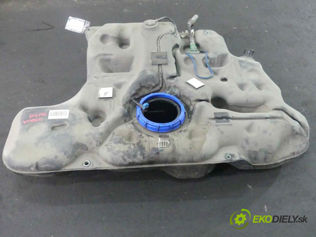 Toyota Corolla E16/E18  2013-2019 1.6 16v 132  HP manual 97 kW 1598 cm3 4- Nádrž: palivo 77111-02150 (Nádrže)