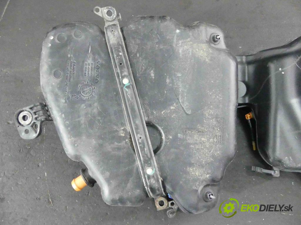 Volvo S90 2016- 2.0 T5 254KM automatic 187 kW 1969 cm3 4- Nádrž: paliva P31478591 (Nádrže)