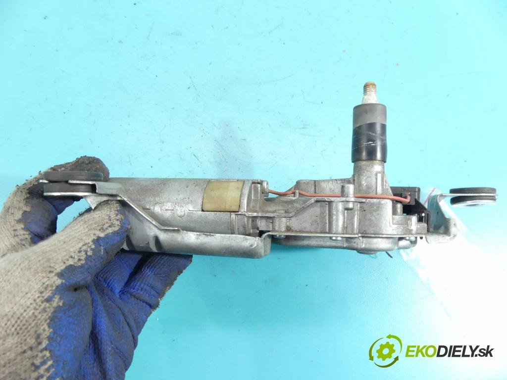 Bmw X3 E83 2003-2010 2.0d 150 HP manual 110 kW 1995 cm3 5- motor stieračov zadné 0390201594