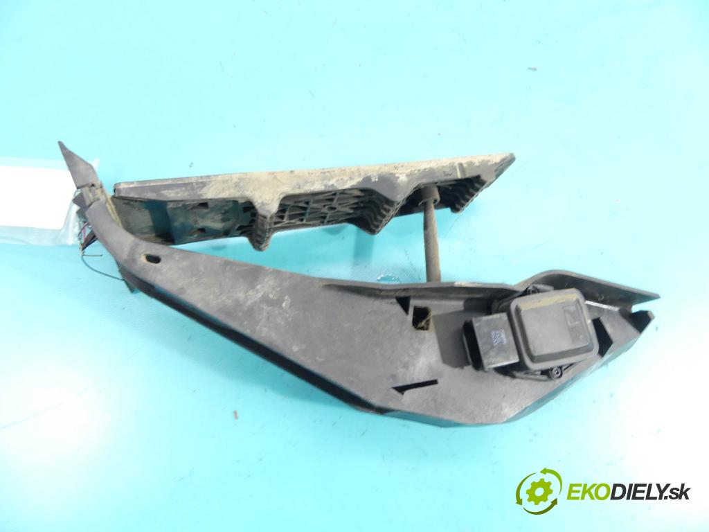 Bmw X3 E83 2003-2010 2.0d 150 HP manual 110 kW 1995 cm3 5- pedále  (Pedále)