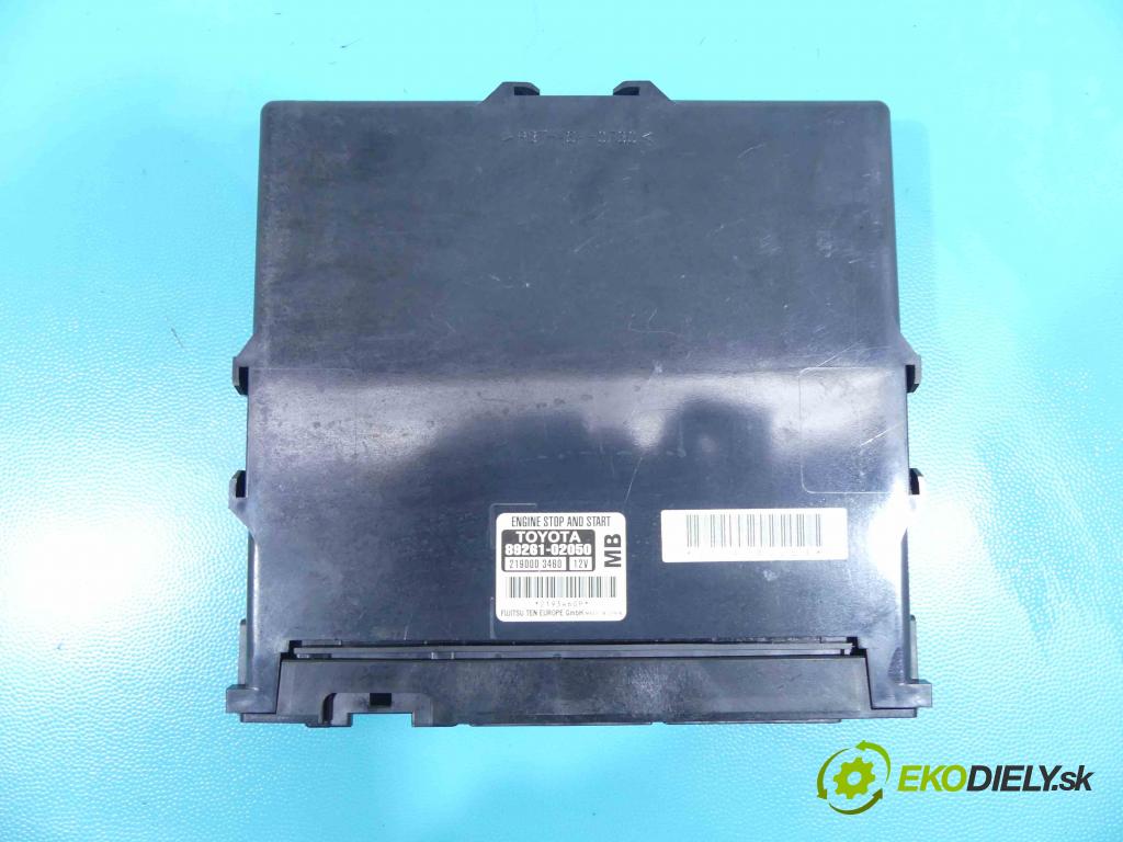 Toyota Auris II 2012-2018 1.6 D4D 111KM manual 82 kW 1598 cm3 5- modul riadiaca jednotka 89261-02050 (Ostatné)