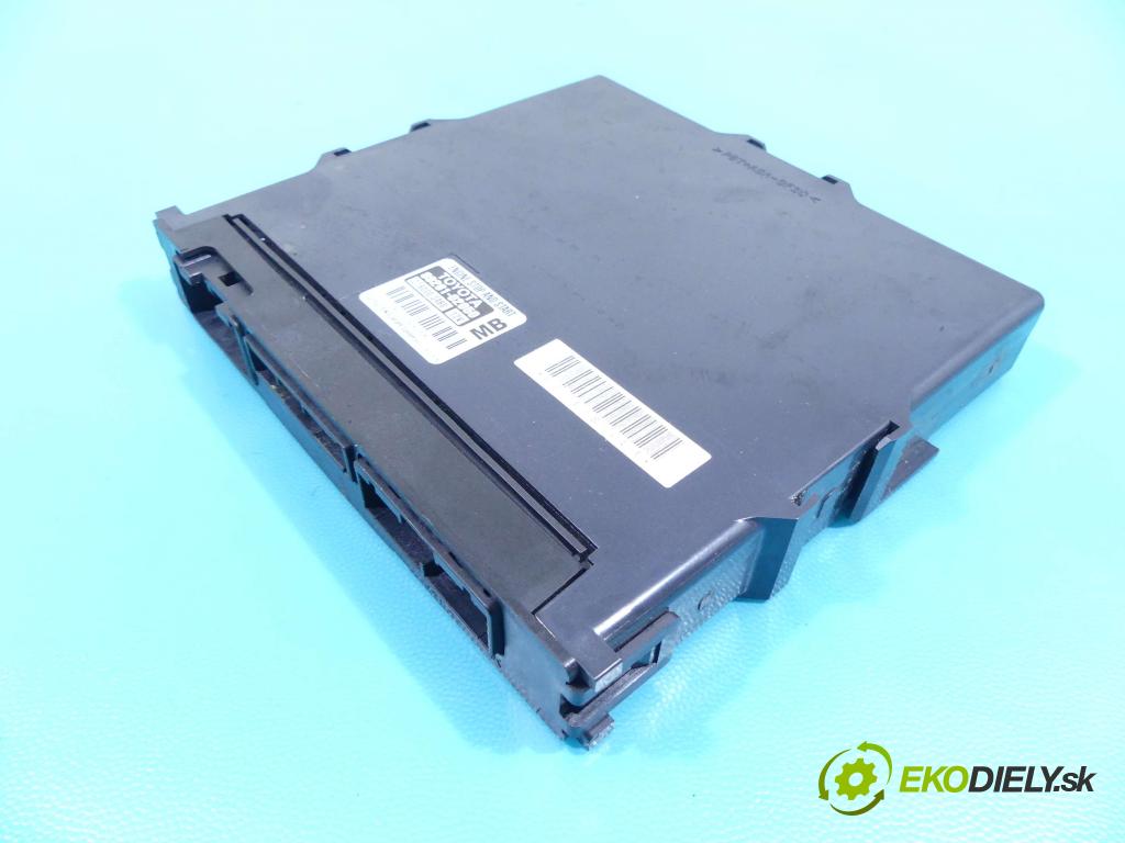 Toyota Auris II 2012-2018 1.6 D4D 111KM manual 82 kW 1598 cm3 5- modul riadiaca jednotka 89261-02050 (Ostatné)