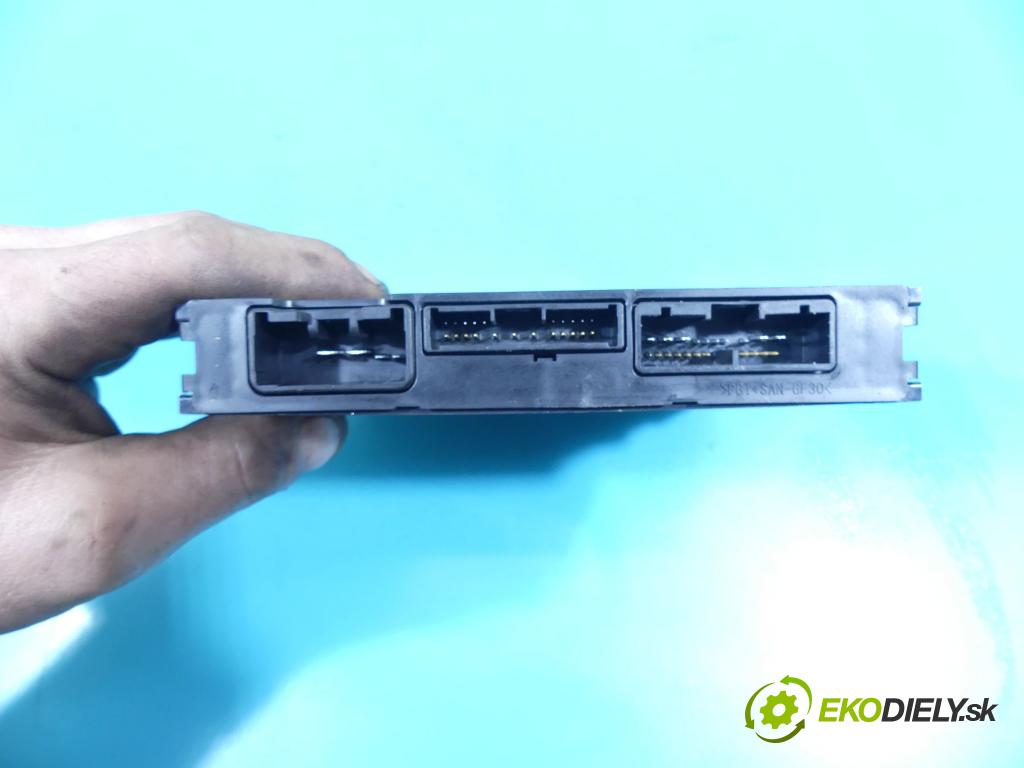 Toyota Auris II 2012-2018 1.6 D4D 111KM manual 82 kW 1598 cm3 5- modul riadiaca jednotka 89261-02050 (Ostatné)