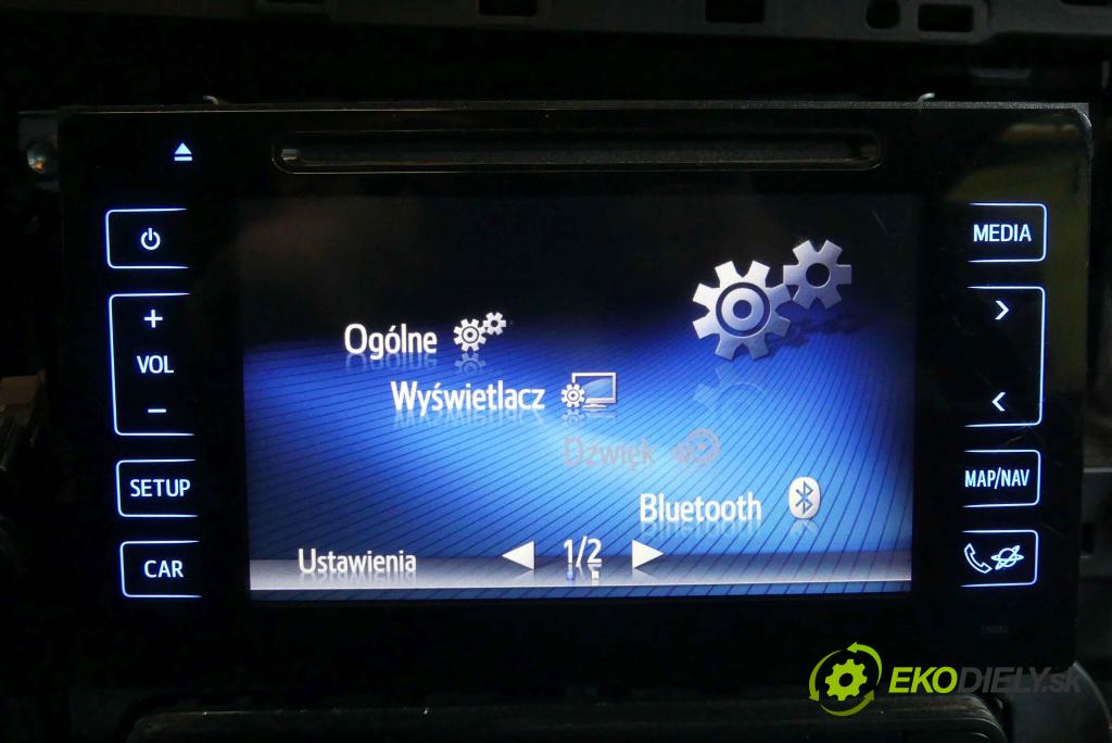 Toyota Auris II 2012-2018 1.6 D4D 111KM manual 82 kW 1598 cm3 5- Radio originál 86140-02360