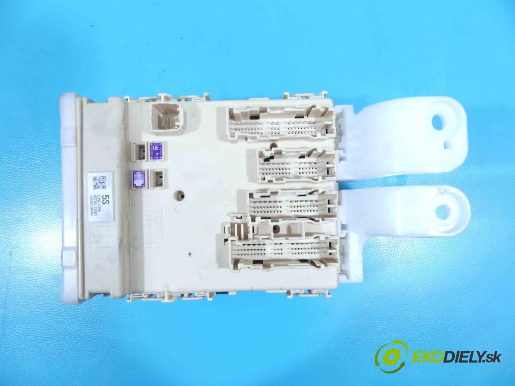 Toyota Auris II 2012-2018 1.6 D4D 111KM manual 82 kW 1598 cm3 5- modul riadiaca jednotka 89221-02480 (Ostatné)