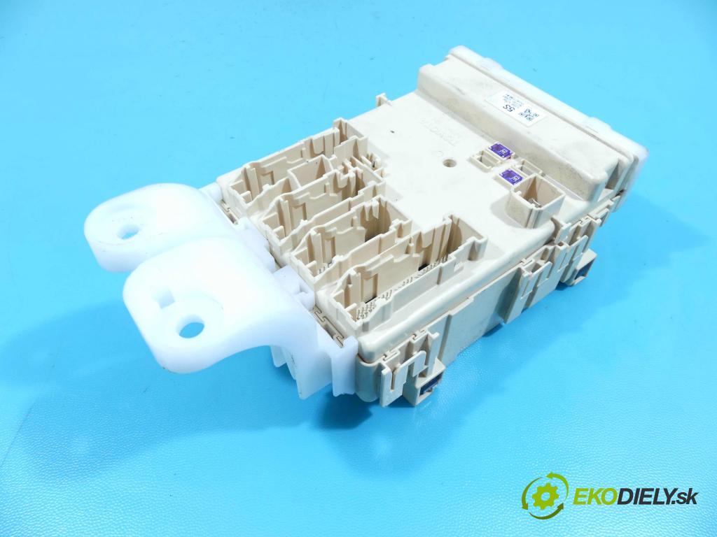 Toyota Auris II 2012-2018 1.6 D4D 111KM manual 82 kW 1598 cm3 5- modul riadiaca jednotka 89221-02480 (Ostatné)