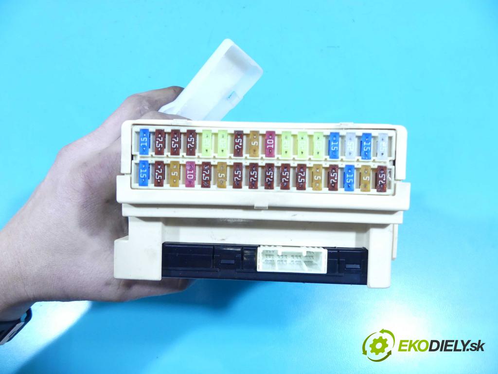 Toyota Auris II 2012-2018 1.6 D4D 111KM manual 82 kW 1598 cm3 5- modul riadiaca jednotka 89221-02480 (Ostatné)