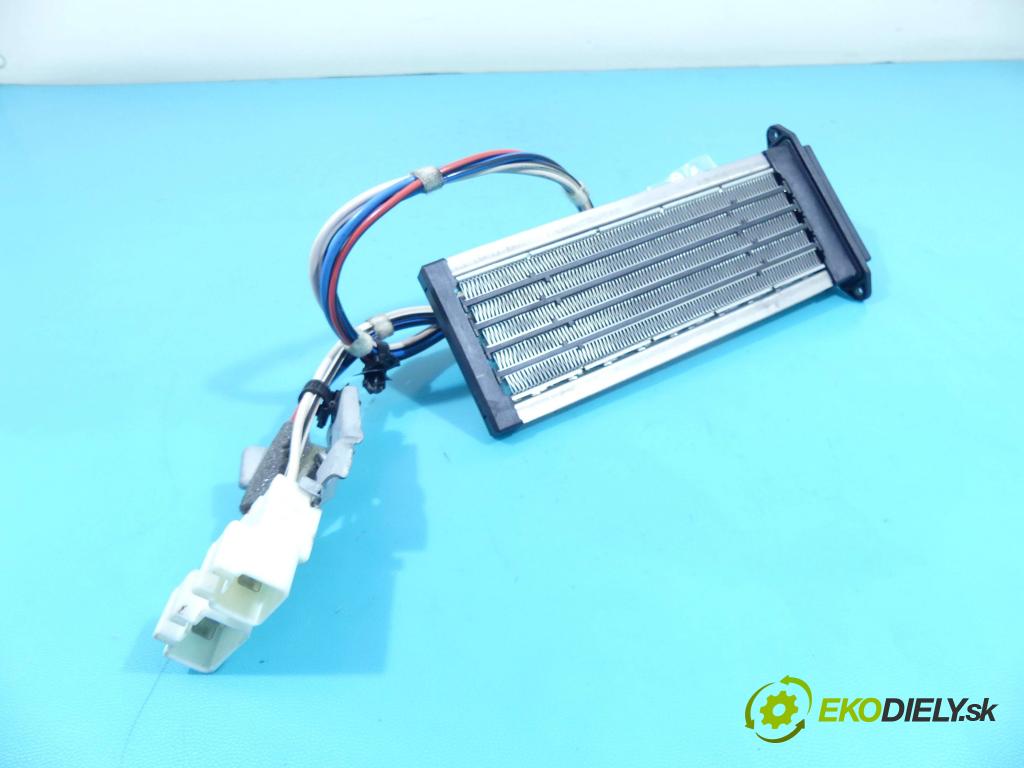 Toyota Auris II 2012-2018 1.6 D4D 111KM manual 82 kW 1598 cm3 5- radiator MF013410-0251 (Radiátory kúrenia)