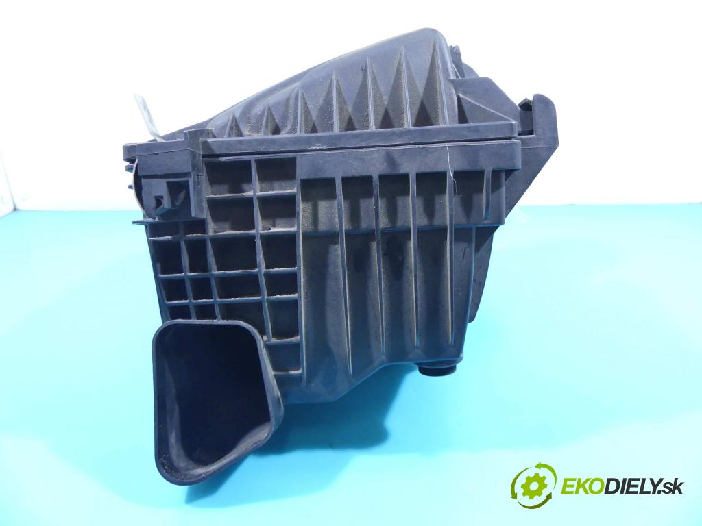 Toyota Auris II 2012-2018 1.6 D4D 111KM manual 82 kW 1598 cm3 5- obal filtra vzduchu 3465454 (Obaly filtrov vzduchu)