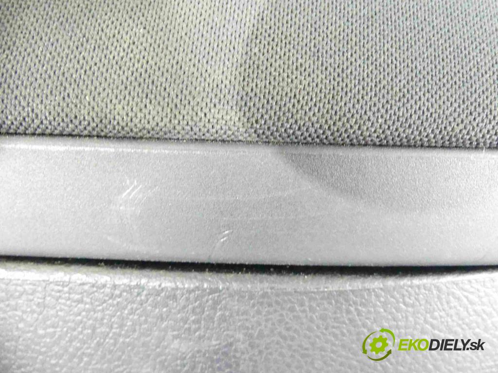 Toyota Auris II 2012-2018 1.6 D4D 111KM manual 82 kW 1598 cm3 5- operadlo 58910-02160 (Lakťové opierky)