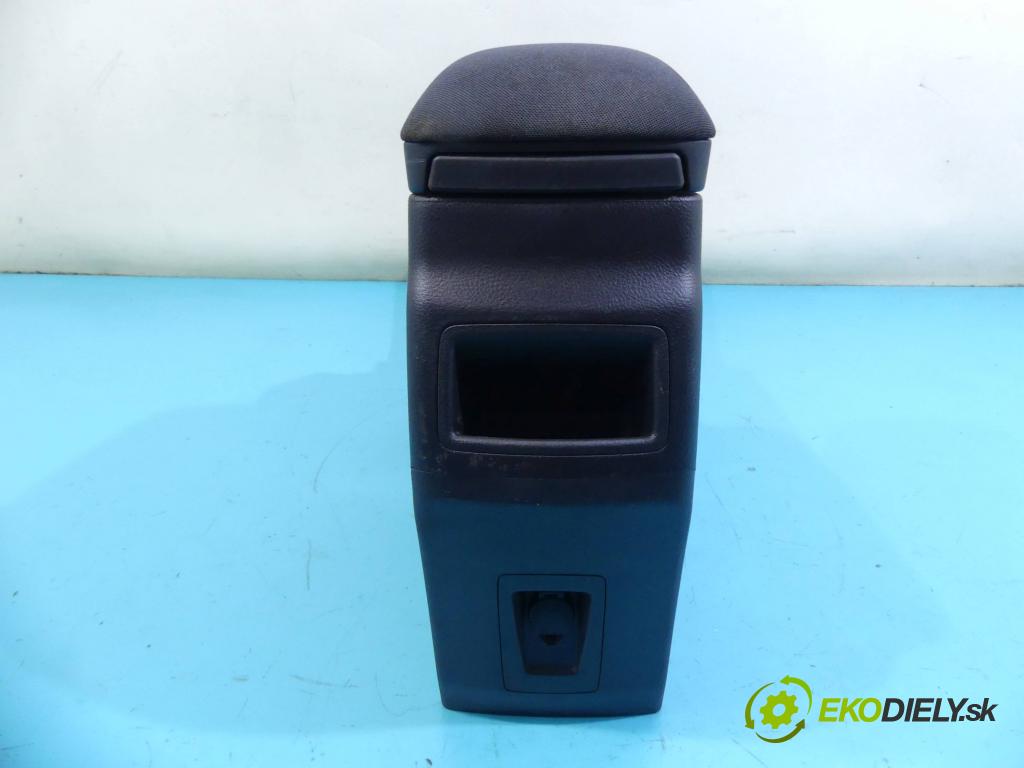 Toyota Auris II 2012-2018 1.6 D4D 111KM manual 82 kW 1598 cm3 5- operadlo 58910-02160 (Lakťové opierky)