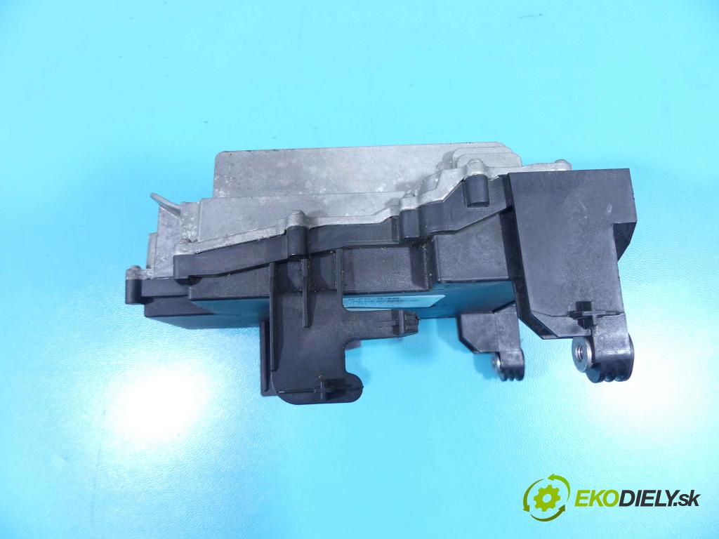 Volvo S90 2016- 2.0 T5 254KM automatic 187 kW 1969 cm3 4- modul riadiaca jednotka 31652295 (Ostatné)