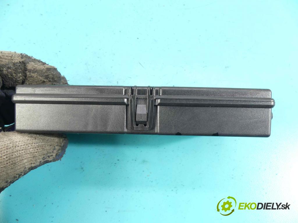 Volvo S90 2016- 2.0 T5 254KM automatic 187 kW 1969 cm3 4- modul riadiaca jednotka 31472269-AB (Ostatné)