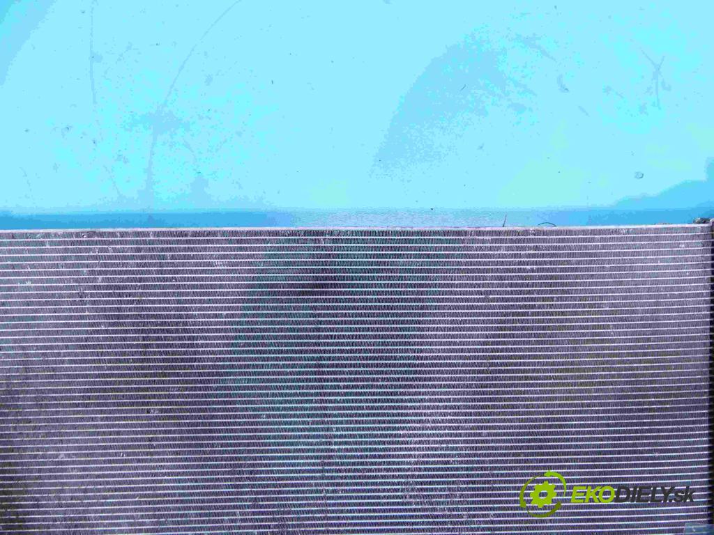 Volvo S90 2016- 2.0 T5 254KM automatic 187 kW 1969 cm3 4- chladič voda: 31410895 (Chladiče vody)