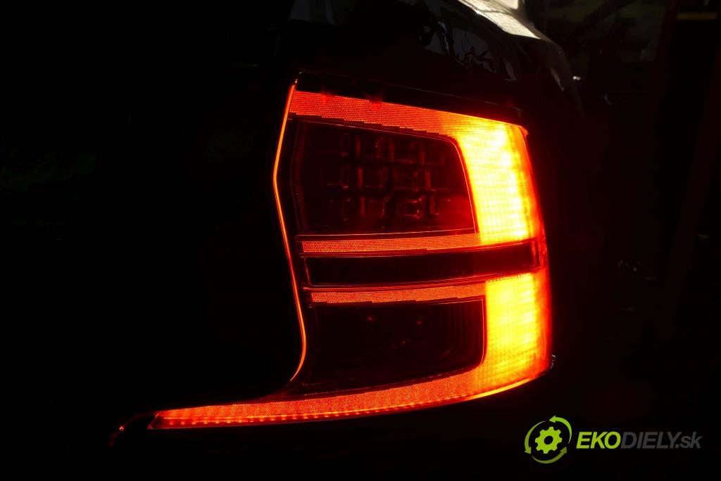 Volvo S90 II 2016- 2.0 T5 254KM automatic 187 kW 1969 cm3 4- světlo zadní pravé 31698715 (Klika dveří ostatní)