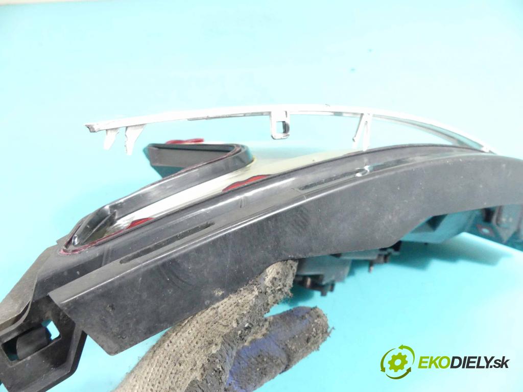 Volvo S90 II 2016- 2.0 T5 254KM automatic 187 kW 1969 cm3 4- světlo zadní pravé 31698715 (Klika dveří ostatní)