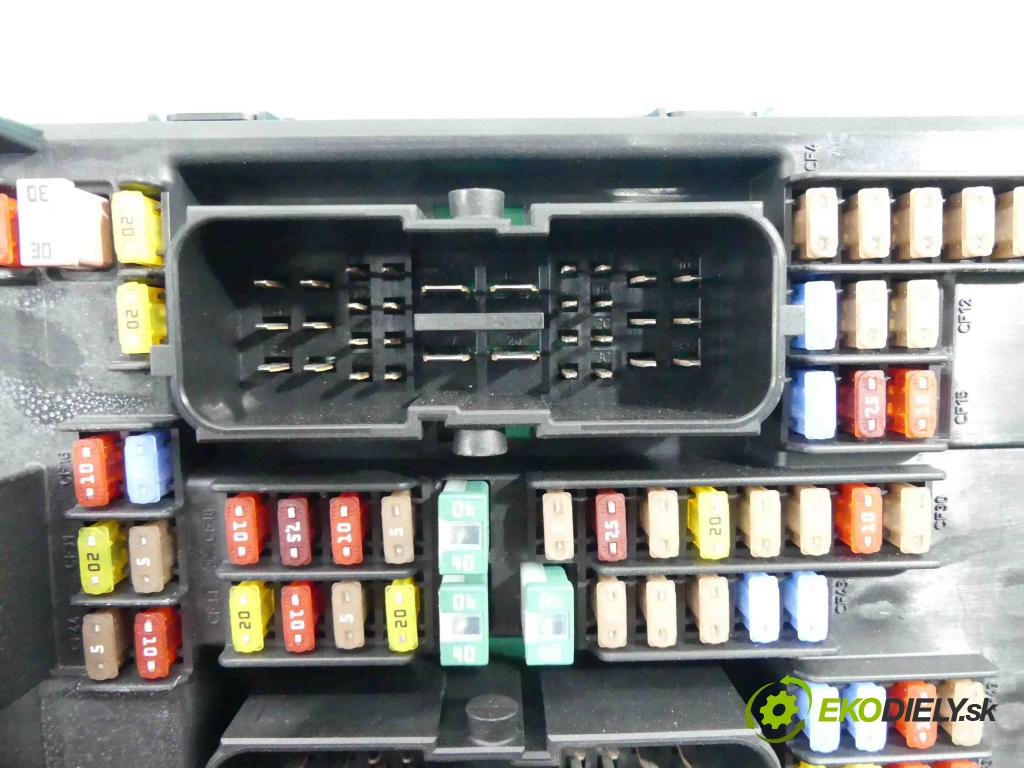 Volvo S90 2016- 2.0 T5 254KM automatic 187 kW 1969 cm3 4- modul riadiaca jednotka 31682732 (Ostatné)