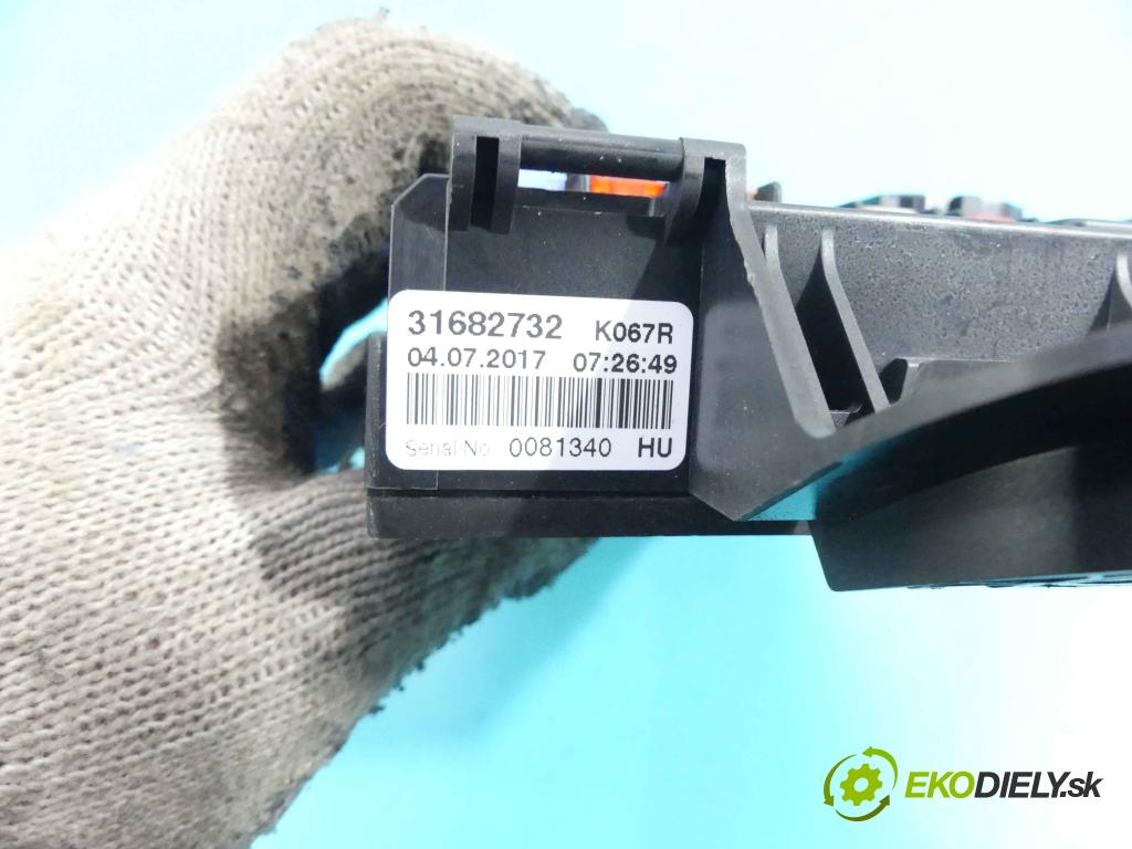 Volvo S90 2016- 2.0 T5 254KM automatic 187 kW 1969 cm3 4- modul riadiaca jednotka 31682732 (Ostatné)