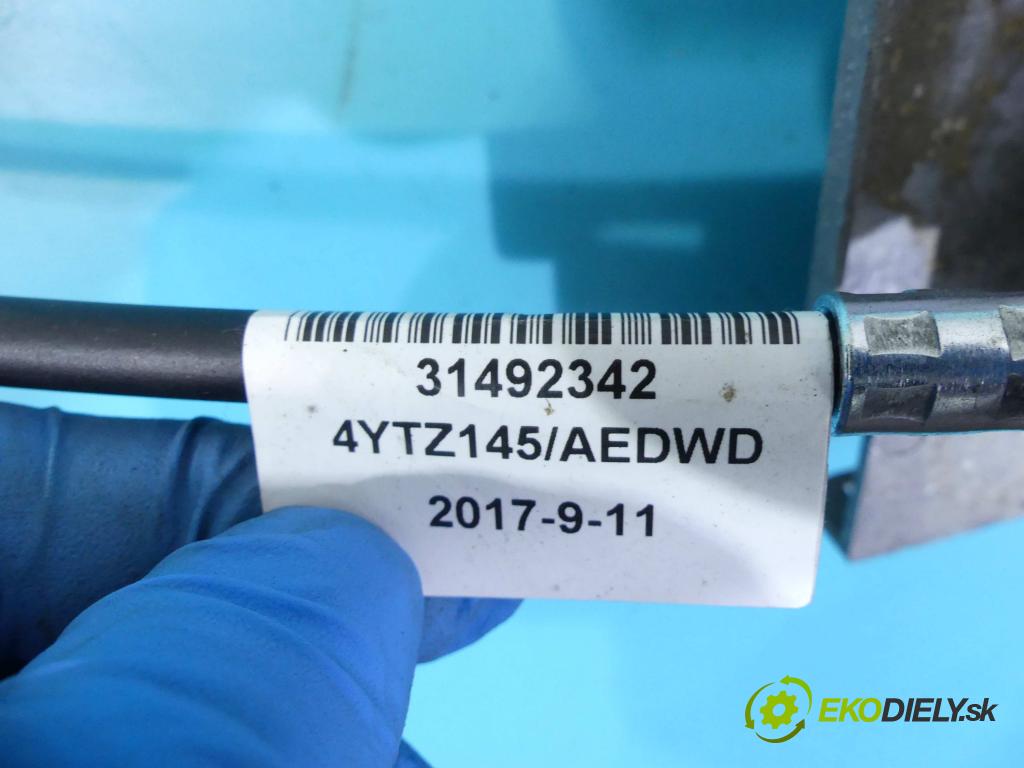 Volvo S90 2016- 2.0 T5 254KM automatic 187 kW 1969 cm3 4- Páka: Změny: stupeň,rýchlosť P31694188 (Rýchlostné páky / kulisy)