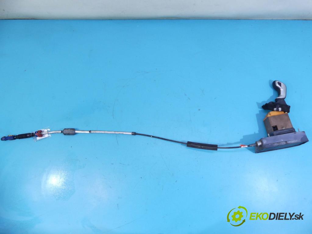 Citroen C5 II 2008-2017 1.6 THP 156 HP automatic 115 kW 1598 cm3 5- Páka: Změny: stupeň,rýchlosť 9686149980 (Rýchlostné páky / kulisy)