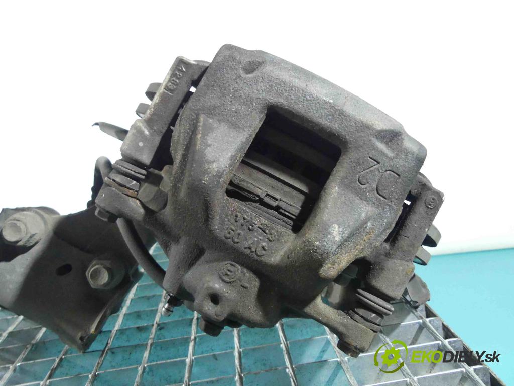 Toyota Corolla E16/E18  2013-2019 1.6 16v 132  HP manual 97 kW 1598 cm3 4- brzdič predné ľavý  (Ostatné)