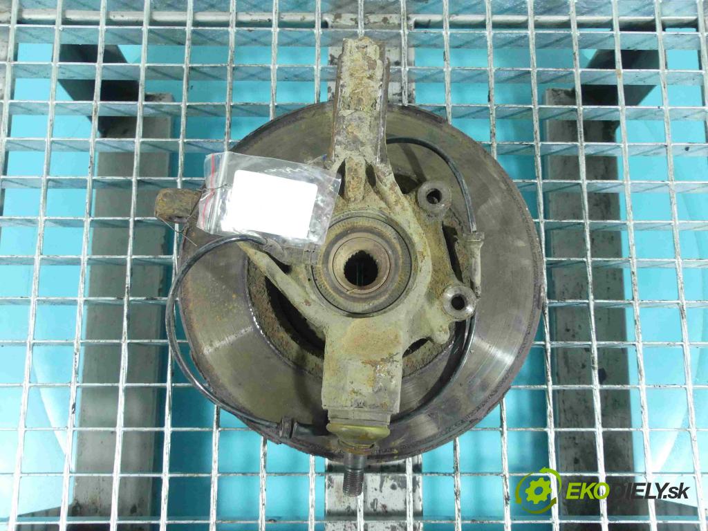 Citroen C4 Picasso I 2006-2013 1.6 hdi 109 HP automatic 80 kW 1560 cm3 5- náboj ľavé  (Náboje)