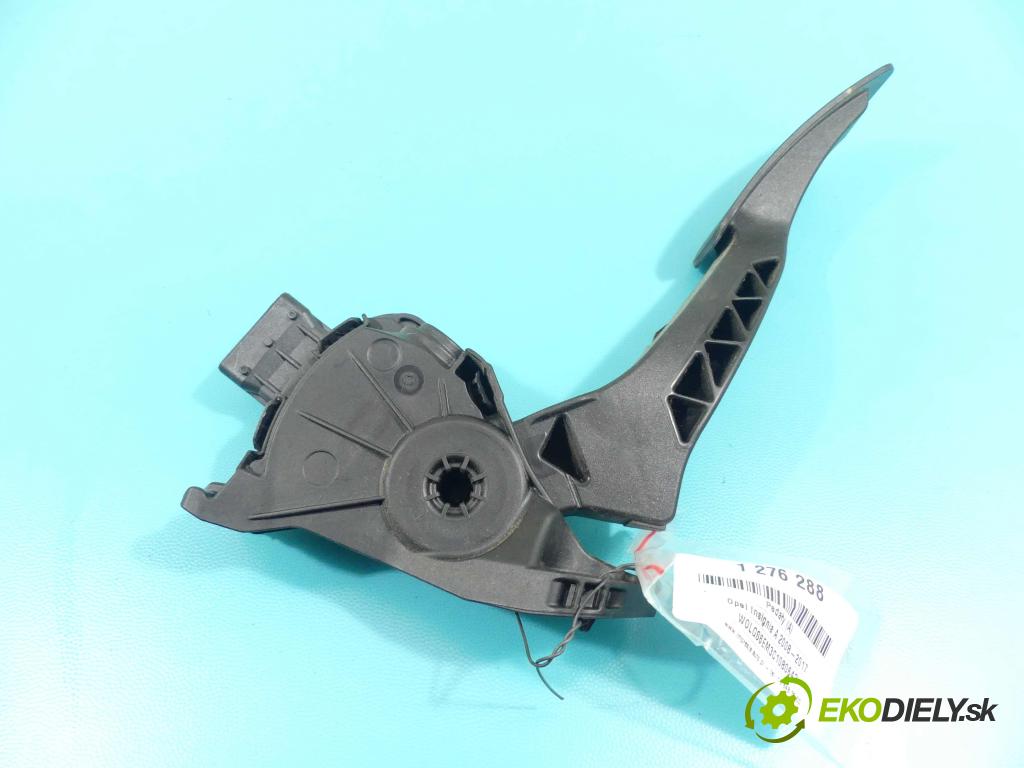 Opel Insignia A 2008-2017 2.0 cdti 160 HP manual 118 kW 1956 cm3 5- pedále 13237356 (Pedále)