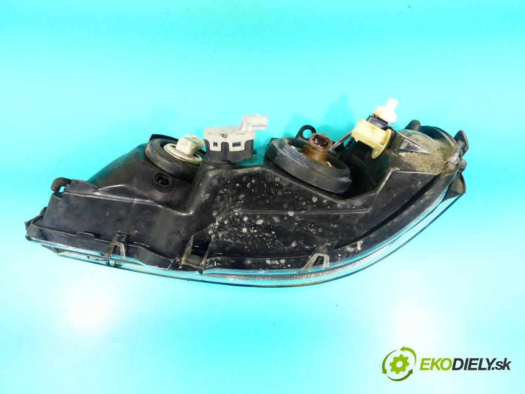 Opel Astra II 1998-2009 1.6 16v 101 HP manual 74 kW 1598 cm3 5- Reflektor: pravý  (Pravé)