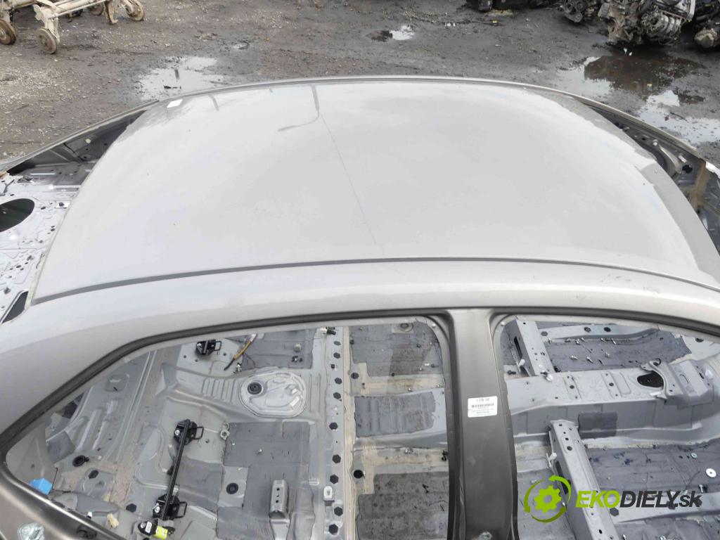 Toyota Corolla E16/E18  2013-2019 1.6 16v 132 hp manual 97 kW 1598 cm3 4- Strecha: