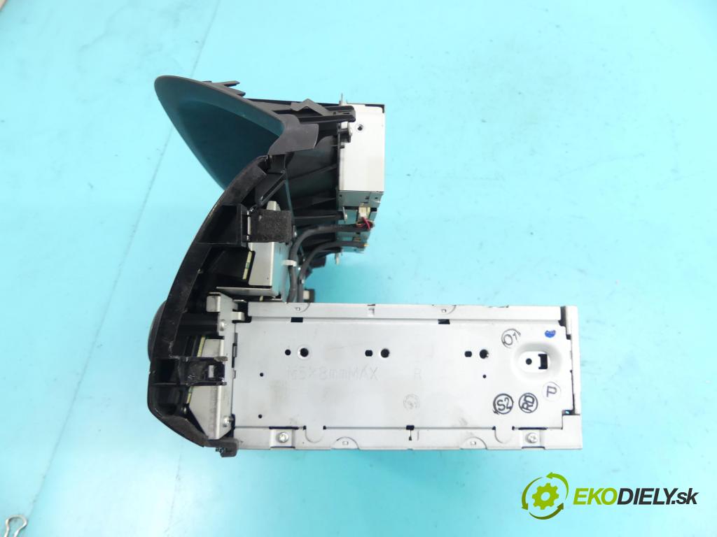 Honda Fr-v 2.0 16v 150 HP manual 110 kW 1998 cm3 5- Radio originál 39100-SJD-G01
