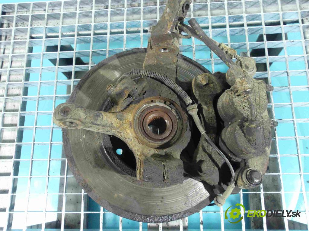 Renault Master II 1998-2010 1.9 dci 80 HP manual 59 kW 1870 cm3 5- náboj ľavé  (Náboje)